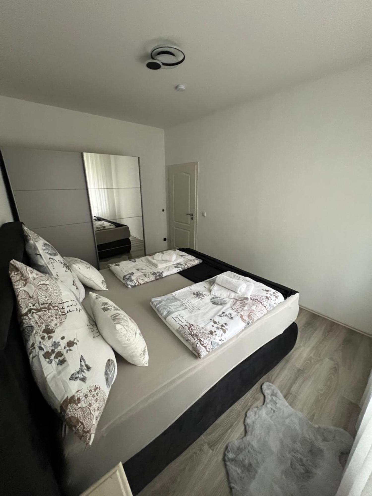Apartment 1 In Duisburg-Mitte, Altstadt Екстер'єр фото