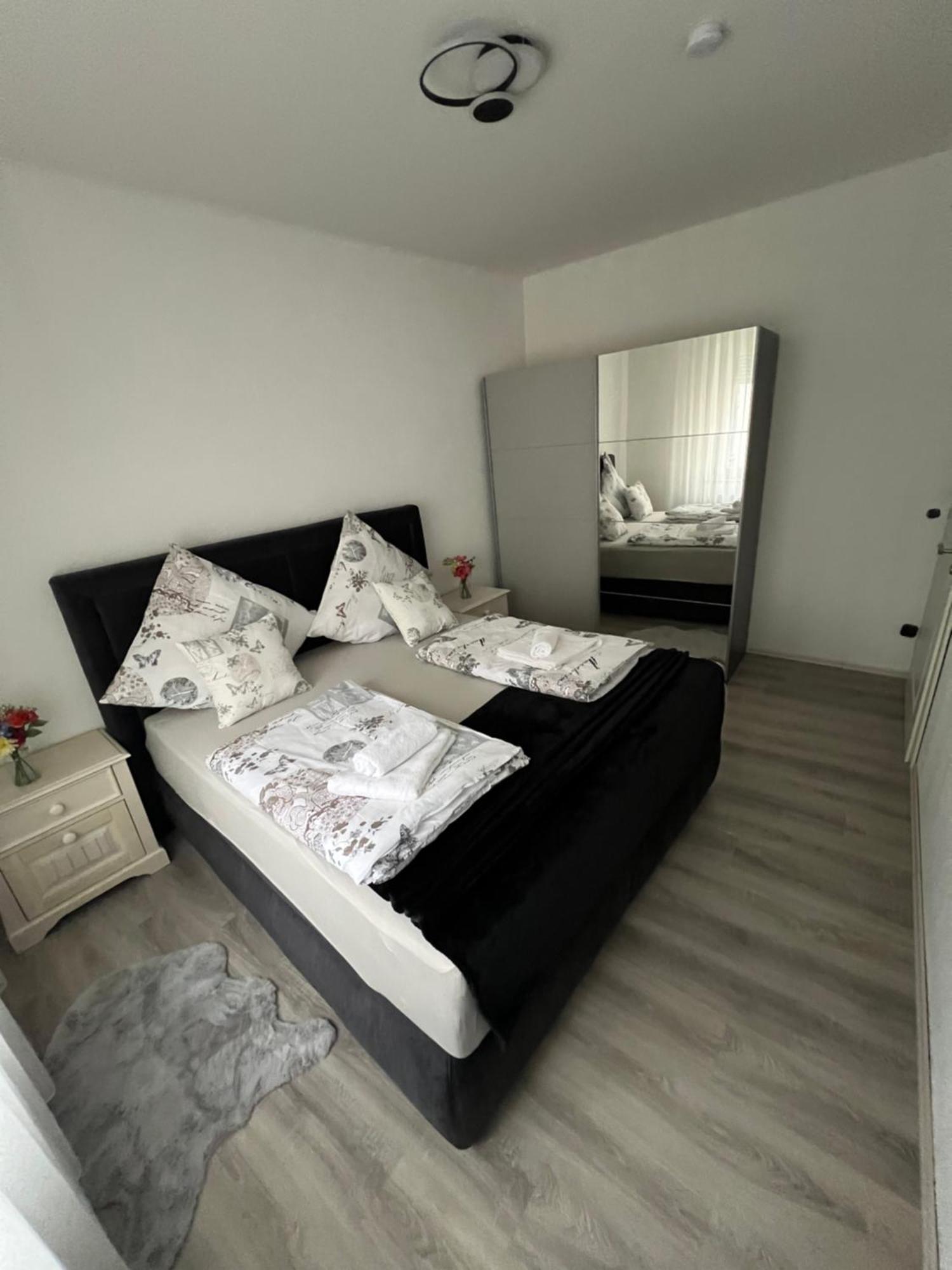Apartment 1 In Duisburg-Mitte, Altstadt Екстер'єр фото